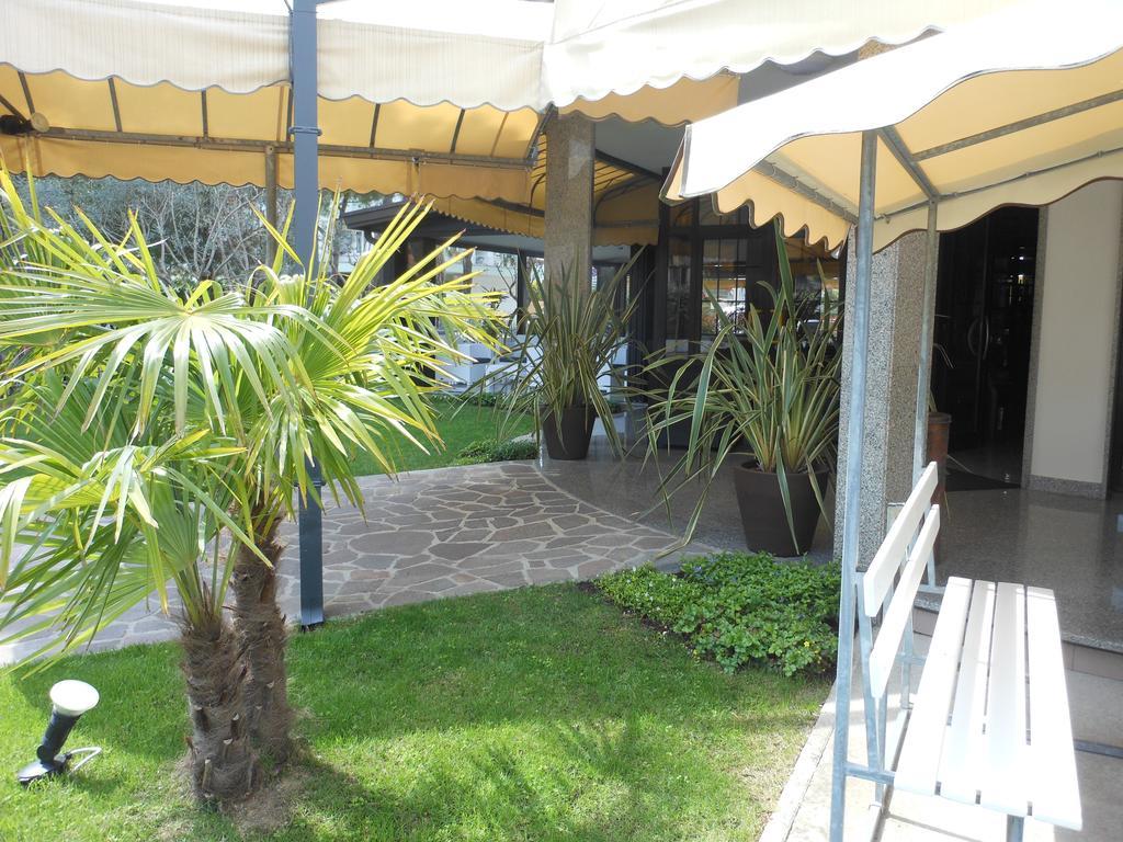 Hotel Jesolo Sand Exteriér fotografie